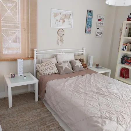 Hope House Kavouri Apartment *